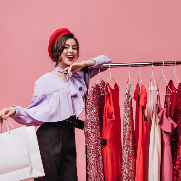 Meet your posher @myforeignthing - Picture 6 of 12